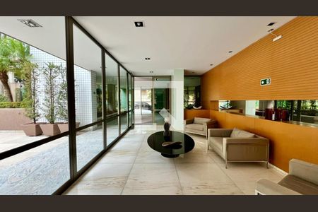 Apartamento para alugar com 170m², 4 quartos e 3 vagas Apartamento para alugar com 170m², 4 quartos e 3 vagasHall de entrada