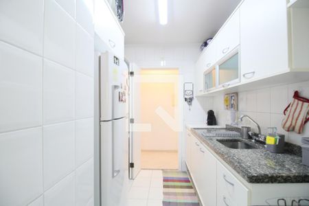 Apartamento à venda com 70m², 3 quartos e 2 vagasCozinha 