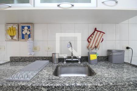Apartamento à venda com 70m², 3 quartos e 2 vagasCozinha 