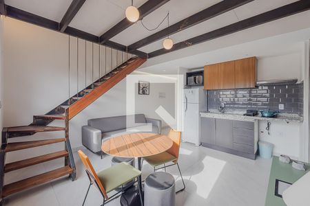 Sala de apartamento à venda com 2 quartos, 58m² em Cerqueira César, São Paulo