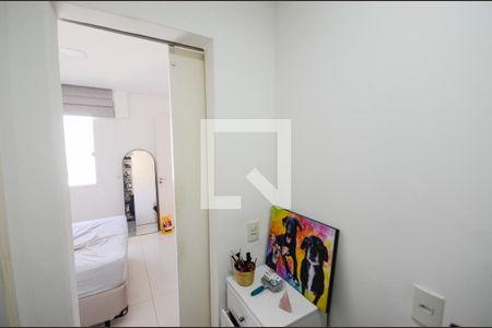 Apartamento para alugar com 55m², 2 quartos e 1 vaga Apartamento para alugar com 55m², 2 quartos e 1 vagaCloset da suíte