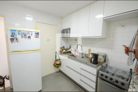 Apartamento para alugar com 55m², 2 quartos e 1 vaga Apartamento para alugar com 55m², 2 quartos e 1 vagaCozinha