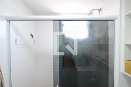 Apartamento para alugar com 55m², 2 quartos e 1 vaga Apartamento para alugar com 55m², 2 quartos e 1 vagaBanheiro da suíte