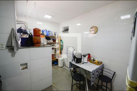 Apartamento para alugar com 55m², 2 quartos e 1 vaga Apartamento para alugar com 55m², 2 quartos e 1 vagaCozinha