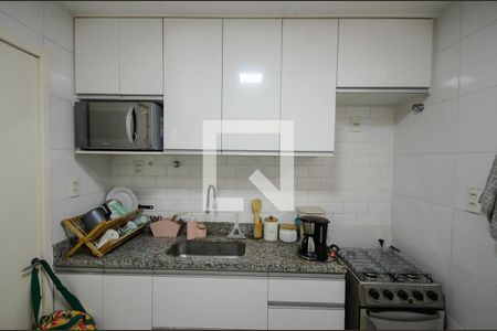 Apartamento para alugar com 55m², 2 quartos e 1 vaga Apartamento para alugar com 55m², 2 quartos e 1 vagaCozinha