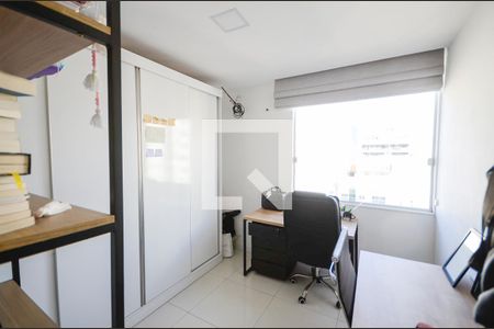 Quarto de apartamento à venda com 2 quartos, 55m² em Tijuca, Rio de Janeiro