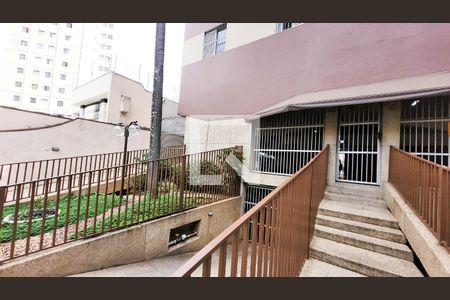 Apartamento à venda com 71m², 2 quartos e 1 vaga Apartamento à venda com 71m², 2 quartos e 1 vagaFachada