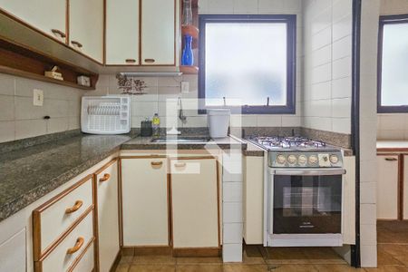 Apartamento para alugar com 230m², 3 quartos e 1 vagaCozinha