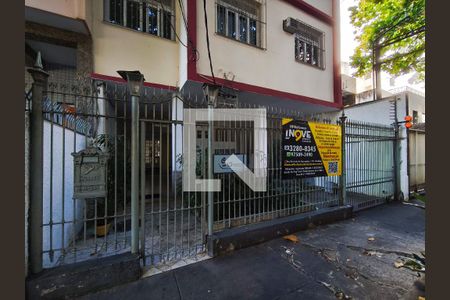 Apartamento à venda com 85m², 3 quartos e 1 vagaFachada e portaria