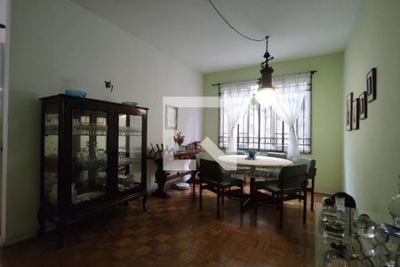 Sala de casa de condomínio à venda com 3 quartos, 320m² em Jacarepaguá, Rio de Janeiro