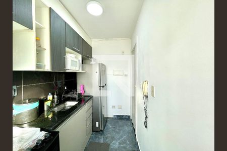 Cozinha de apartamento à venda com 2 quartos, 43m² em Água Branca, São Paulo