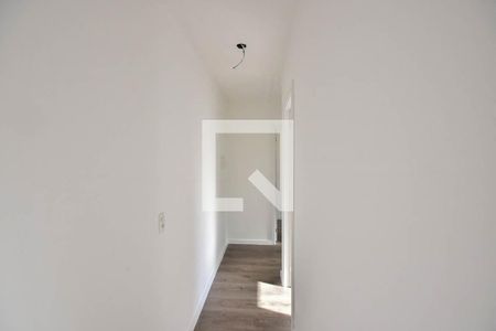 Corredor de apartamento para alugar com 2 quartos, 47m² em Jardim Helga, São Paulo