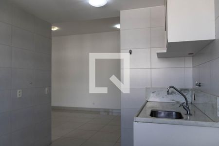 Cozinha de apartamento à venda com 2 quartos, 75m² em Caiçaras, Belo Horizonte