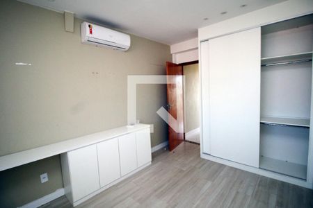 Quarto 1 de casa à venda com 2 quartos, 250m² em Colégio, Rio de Janeiro