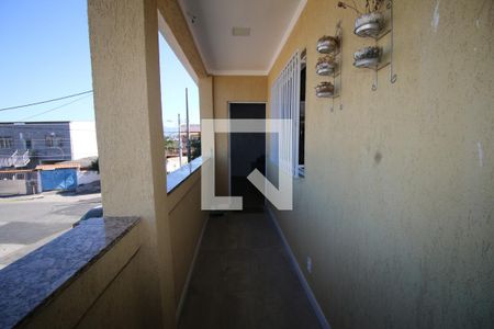 Casa à venda com 250m², 2 quartos e sem vagaVaranda