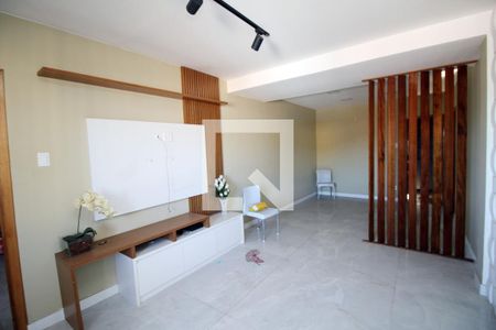 Sala de casa à venda com 2 quartos, 250m² em Colégio, Rio de Janeiro