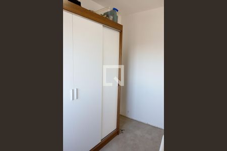 Quarto 1 de apartamento para alugar com 2 quartos, 55m² em São Pedro, Osasco