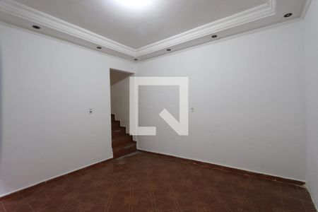 Sala de casa para alugar com 1 quarto, 52m² em Parque Santa Madalena, São Paulo