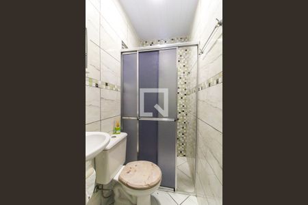 Banheiro de casa para alugar com 1 quarto, 65m² em Vila Princesa Isabel, São Paulo