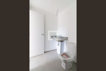 Apartamento à venda com 73m², 2 quartos e 1 vagaBanheiro da Suíte