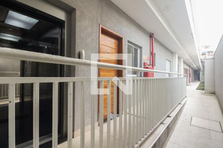 Condomínio de apartamento para alugar com 2 quartos, 40m² em Penha de França, São Paulo
