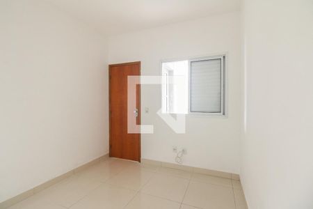 Quarto 2 de apartamento para alugar com 2 quartos, 40m² em Penha de França, São Paulo
