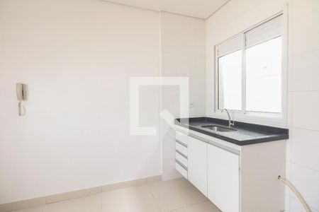 Cozinha de apartamento para alugar com 2 quartos, 40m² em Penha de França, São Paulo