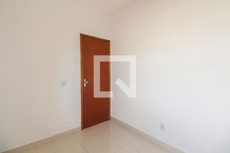 Quarto 1 de apartamento para alugar com 2 quartos, 40m² em Penha de França, São Paulo