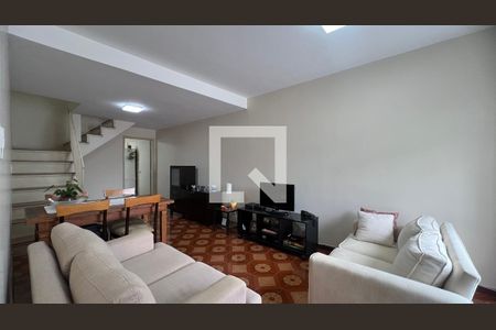 Sala de casa à venda com 2 quartos, 110m² em Vila Madalena, São Paulo