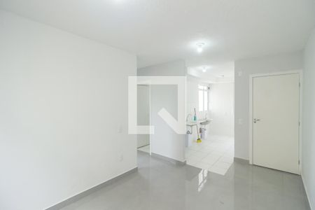 Sala de apartamento para alugar com 2 quartos, 43m² em Guaratiba, Rio de Janeiro