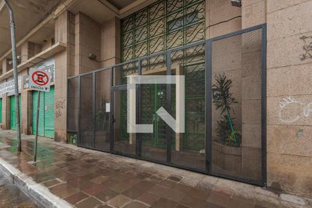 Fachada de apartamento à venda com 2 quartos, 72m² em Floresta, Porto Alegre