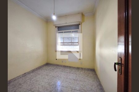 Apartamento à venda com 105m², 3 quartos e 1 vagaQuarto 2