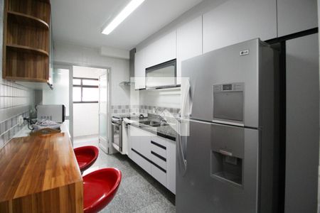 Apartamento à venda com 94m², 2 quartos e 2 vagasCozinha