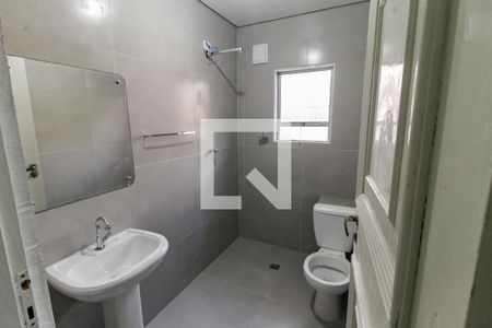Banheiro de casa para alugar com 2 quartos, 70m² em Jardim Helena, Taboão da Serra