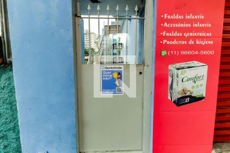Placa  de casa para alugar com 2 quartos, 70m² em Jardim Helena, Taboão da Serra