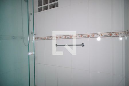 Casa à venda com 345m², 5 quartos e 5 vagasBanheiro da Suíte