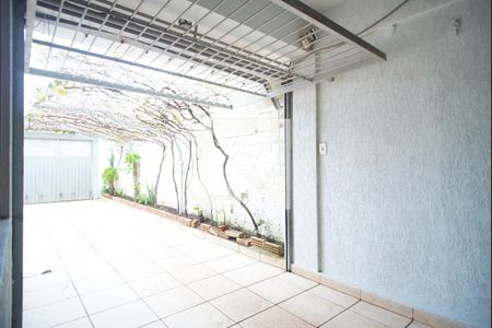 Casa à venda com 345m², 5 quartos e 5 vagasQuarto 3 - Vista