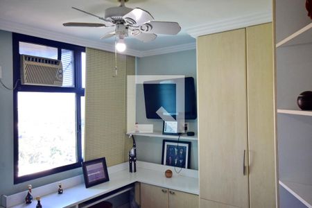 Quarto de apartamento à venda com 3 quartos, 120m² em Barra da Tijuca, Rio de Janeiro