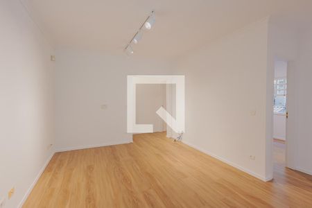 Corredor de casa para alugar com 5 quartos, 250m² em Sumarezinho, São Paulo