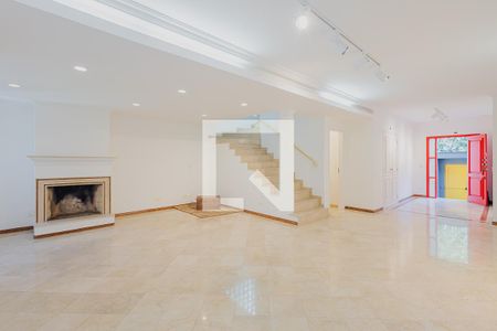 Sala de casa para alugar com 5 quartos, 250m² em Sumarezinho, São Paulo