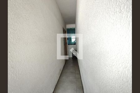 Corredor de entrada de casa à venda com 3 quartos, 100m² em Cidade São Miguel, São Paulo
