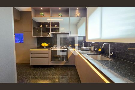 Cozinha de apartamento à venda com 4 quartos, 186m² em Vale do Sereno, Nova Lima