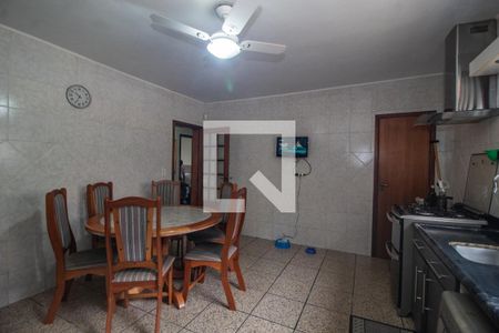 Cozinha de casa à venda com 3 quartos, 206m² em Camaquã, Porto Alegre