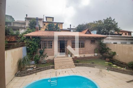 Vista de casa à venda com 3 quartos, 206m² em Camaquã, Porto Alegre