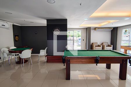 Apartamento à venda com 72m², 2 quartos e 1 vagaÁrea comum