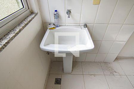 Apartamento à venda com 72m², 2 quartos e 1 vagaCozinha e Área de Serviço