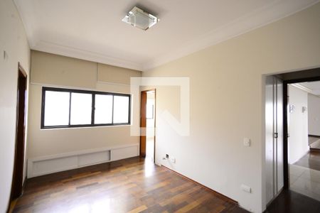 Sala Intima de apartamento à venda com 4 quartos, 270m² em Vila Mariana, São Paulo