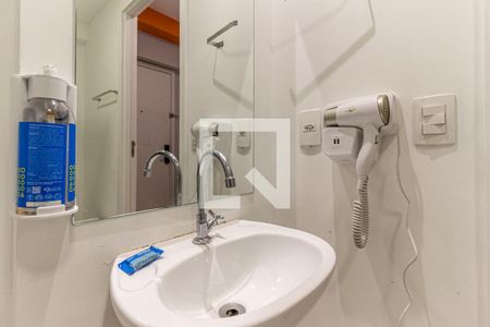 Banheiro de kitnet/studio à venda com 1 quarto, 25m² em Consolação, São Paulo