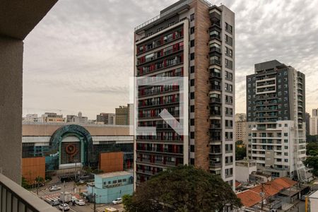 Sacada de kitnet/studio à venda com 1 quarto, 24m² em Indianópolis, São Paulo