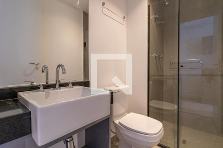 Banheiro de kitnet/studio à venda com 1 quarto, 24m² em Indianópolis, São Paulo